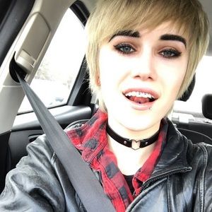 Meet your Posher, Maddy